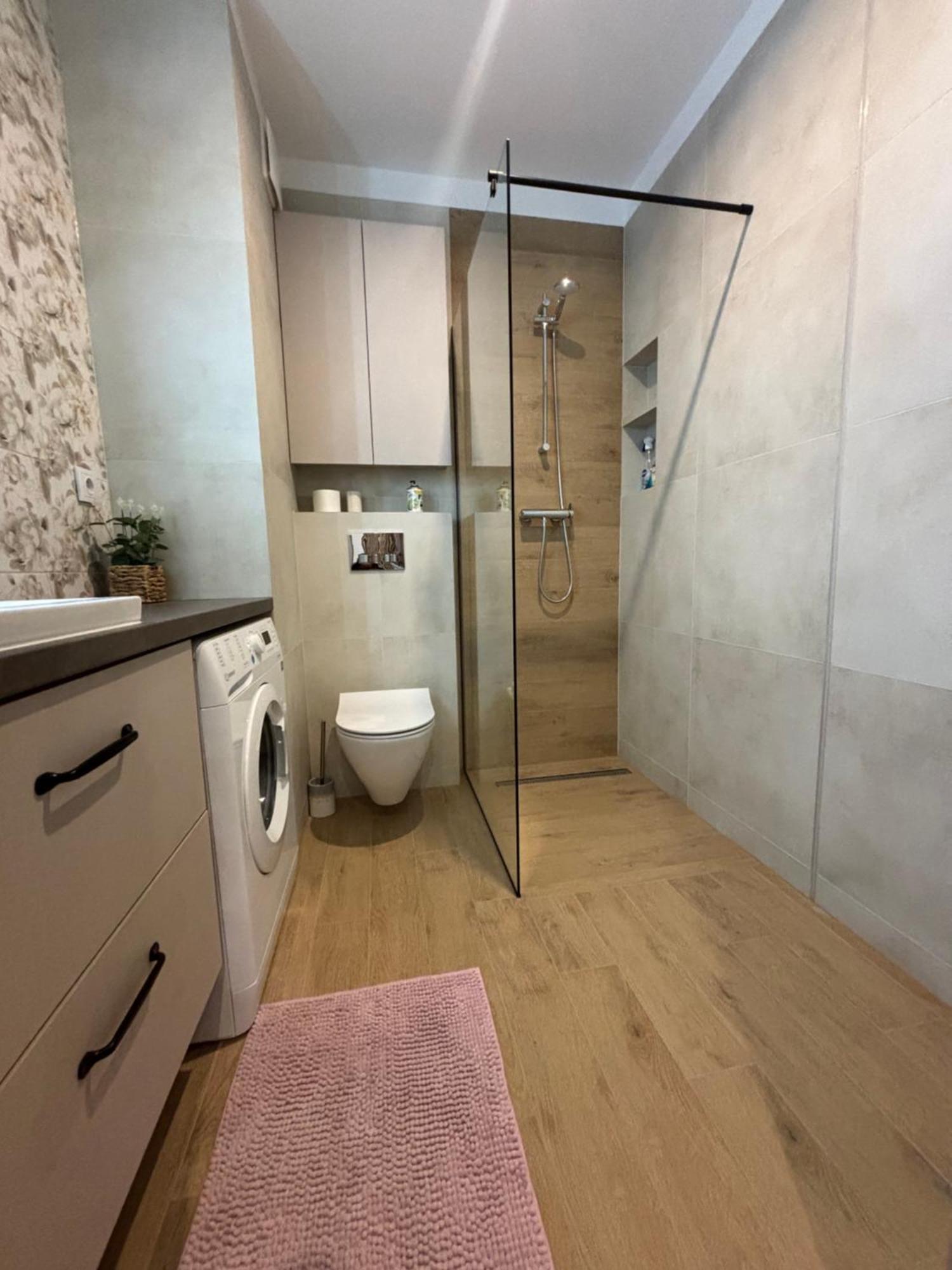 Apartamenty W Centrum Bialegostoku Z Parkingiem W Garazu Podziemnym Białystok Eksteriør billede