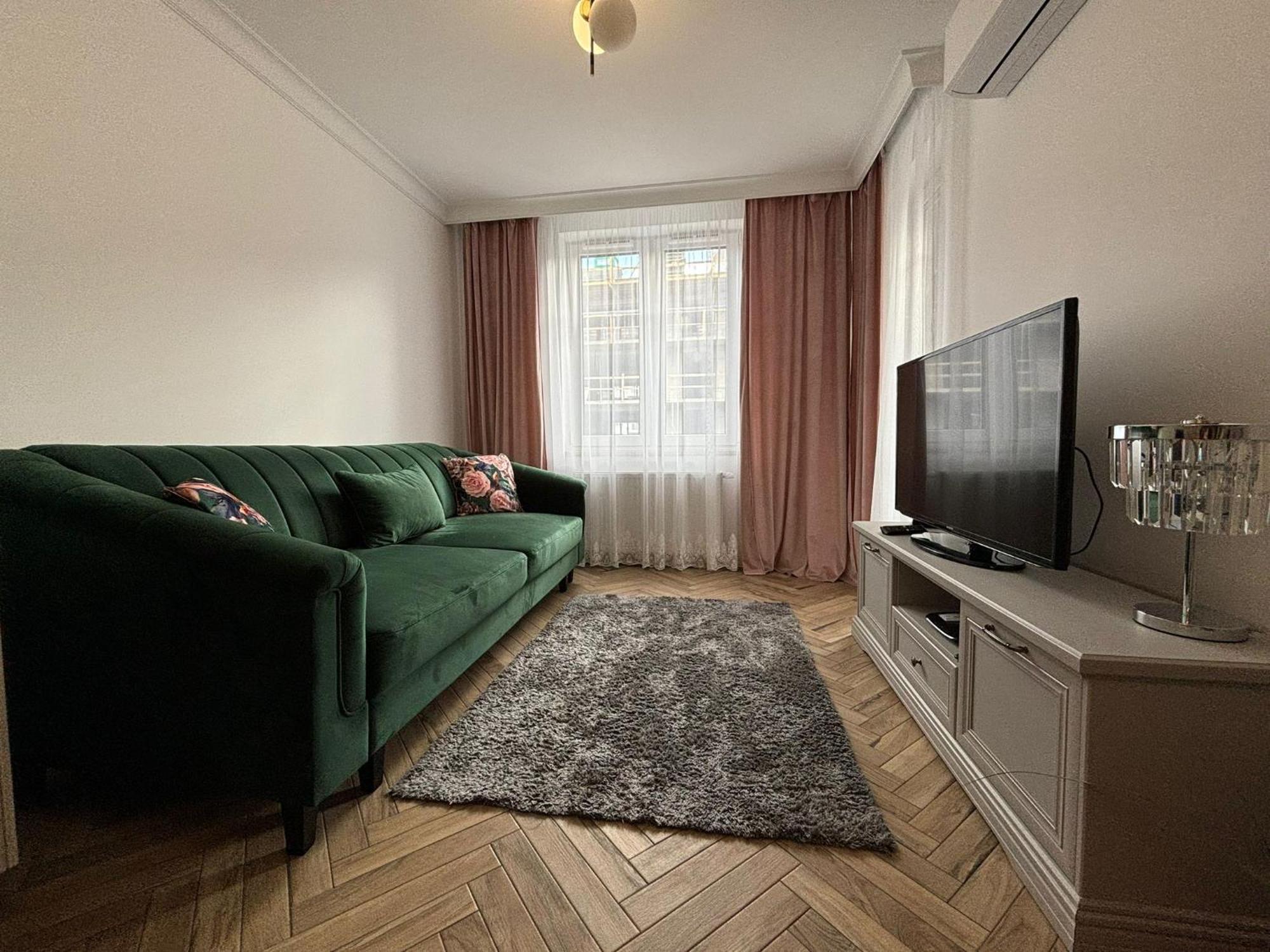 Apartamenty W Centrum Bialegostoku Z Parkingiem W Garazu Podziemnym Białystok Eksteriør billede